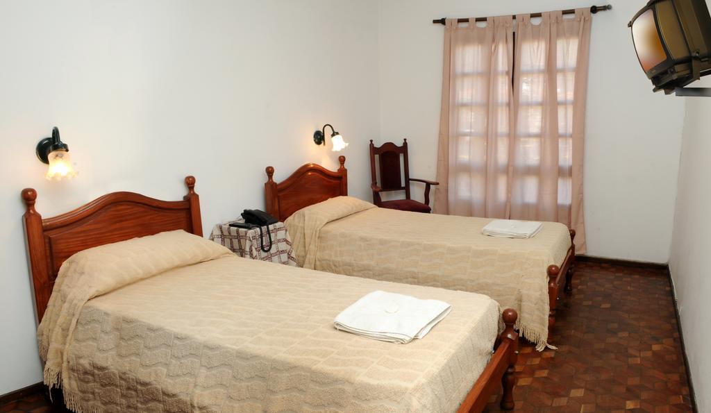 Andino Hotel Villa Carlos Paz Exterior photo