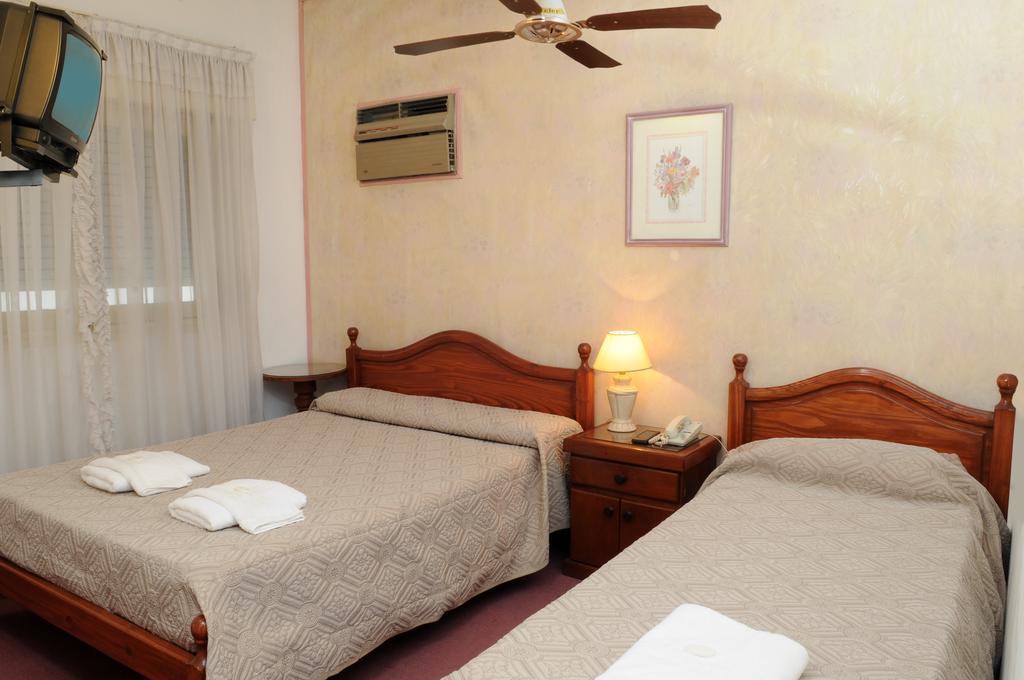 Andino Hotel Villa Carlos Paz Exterior photo