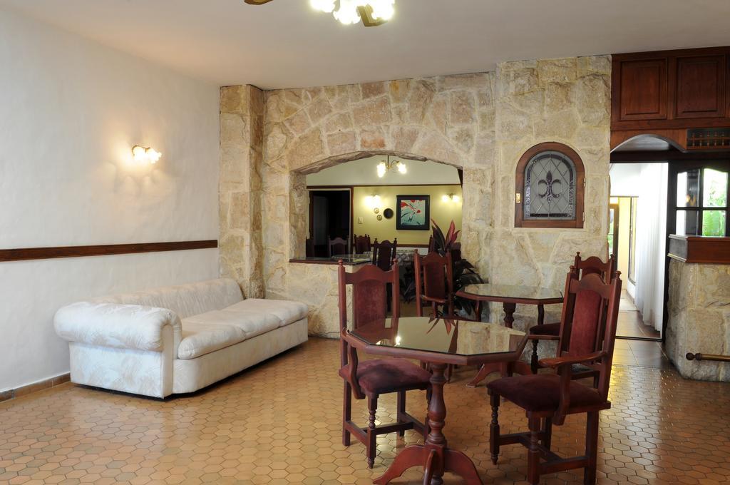 Andino Hotel Villa Carlos Paz Exterior photo